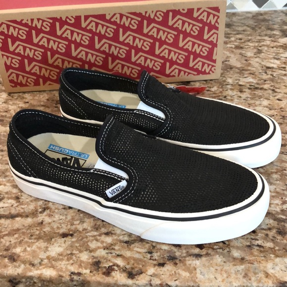 mesh vans slip on